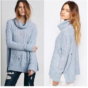 Free People Complex Chunky Cable Knit Light Blue Turtleneck Sweater Medium